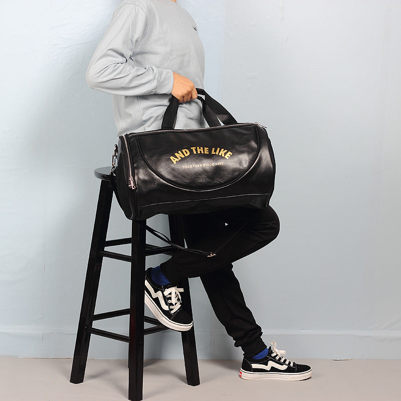 Leather duffel bag shoulder messenger bag travel bag sports bag men's fitness bag women's portable training bag