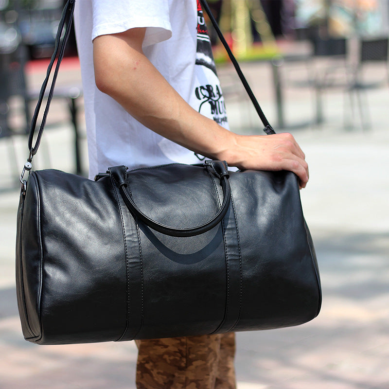 Leather duffel bag men's travel bag large capacity portable messenger bag casual