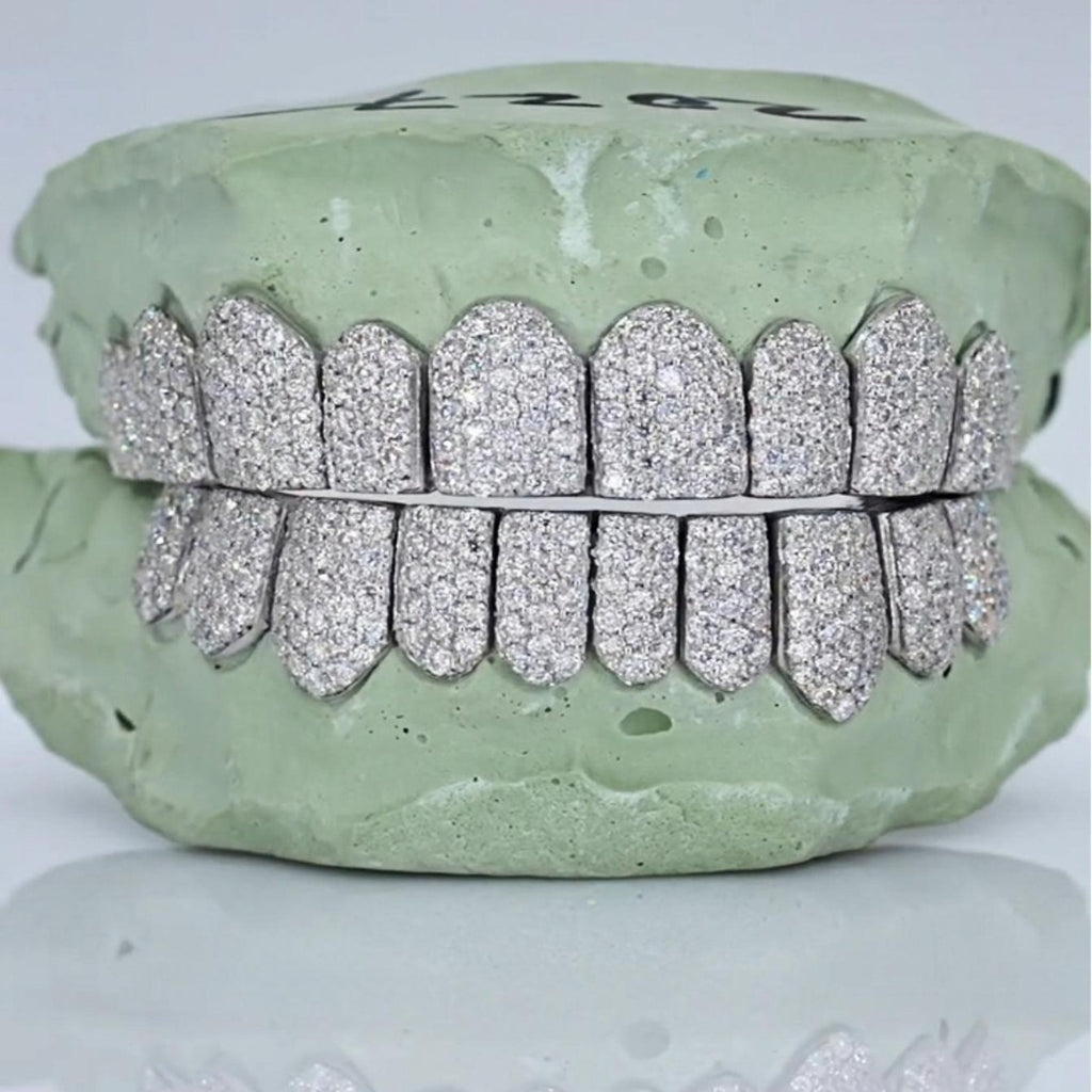 Grillz Hip-Hop Rock Hip Hop Braces Real Gold Plated 10-Tooth Microstudded Diamond HIPHOP Braces Halloween Hip Hop Ornament