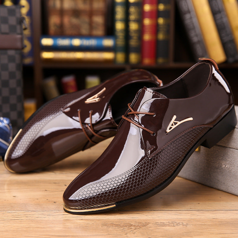 Men's dress shoes large size men's leather shoes metal decorative label glossy patent leather shoes men's wedding men's shoes trendy brand