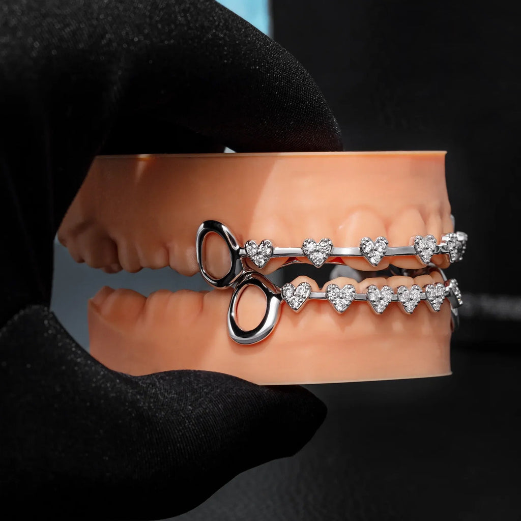 Grillz Hip-Hop Rock Hip-Hop Braces Real Gold Plated 8-tooth Micro-inlaid Love Full Diamond Cross-border HIPHOP Braces Halloween Hip-Hop Ornaments