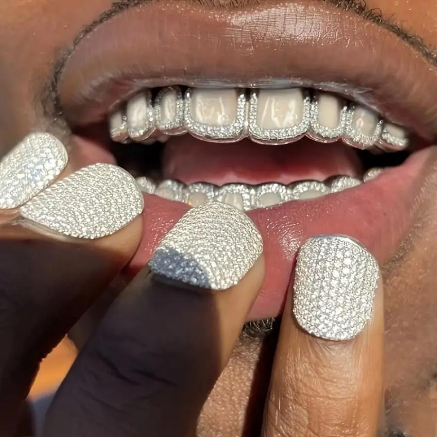Grillz Hip-Hop Rock Hip-Hop Braces Water Drops Hollowed Out with Zircon HIPHOP Braces Halloween Personalized Dental Ornaments