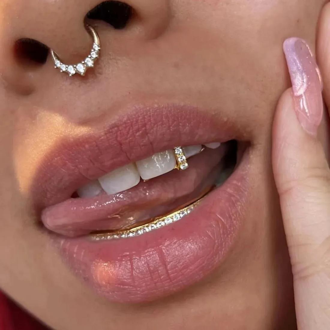 Grillz Hip-Hop Rock Hip Hop Zirconium Trim Braces TeethGrillz Real Gold Plated Braces